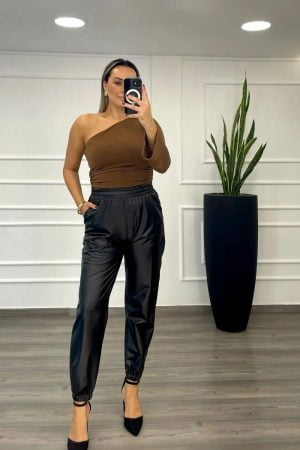 ΔΕΡΜΑΤΙΝΟ ΠΑΝΤΕΛΟΝΙ ΜΕ ΛΑΣΤΙΧΟ ΣΤΟ ΚΑΤΩ ΜΕΡΟΣ