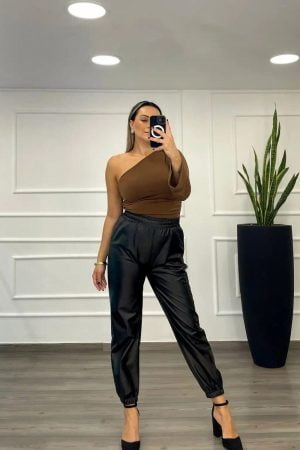 ΔΕΡΜΑΤΙΝΟ ΠΑΝΤΕΛΟΝΙ ΜΕ ΛΑΣΤΙΧΟ ΣΤΟ ΚΑΤΩ ΜΕΡΟΣ