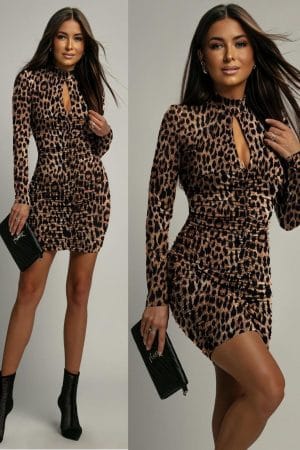 ΦΟΡΕΜΑ ΜΙΝΙ ΜΕ ΣΟΥΡΕΣ ΚΑΙ ΑΝΟΙΓΜΑ ΣΤΟ ΣΤΗΘΟΣ